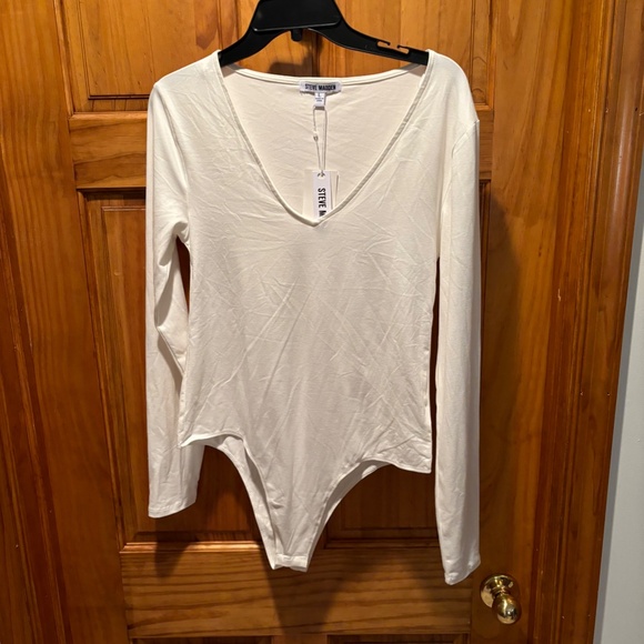 Steve Madden Deep End Bodysuit Ivory Large NWT - Picture 2 of 6
